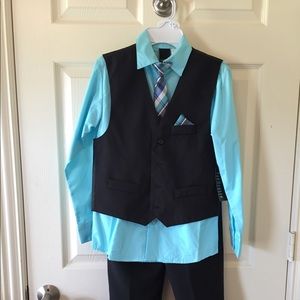 Boys Size 12 Vest Set